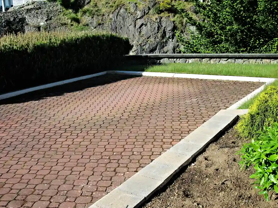 The Benefits Of Combining Hardscaping With Softscaping Designs in Searcy, AR